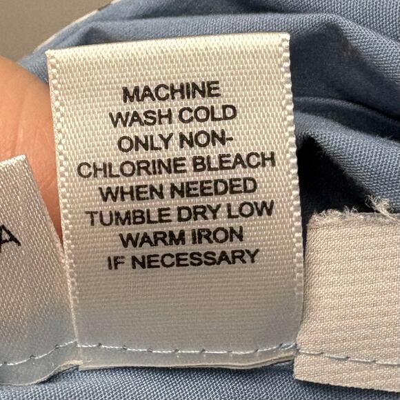 Loft Blue Button Down Blouse, Fitted Stretch Cotton, Size 10 - Picture 7 of 7